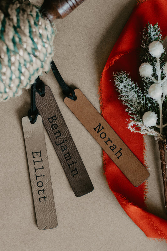 Leatherette stocking tag